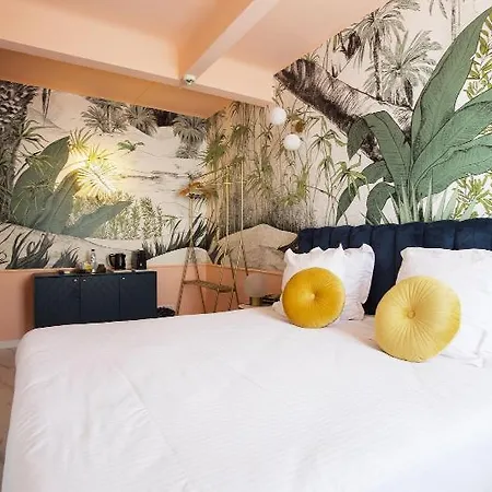 M Hotel 3*