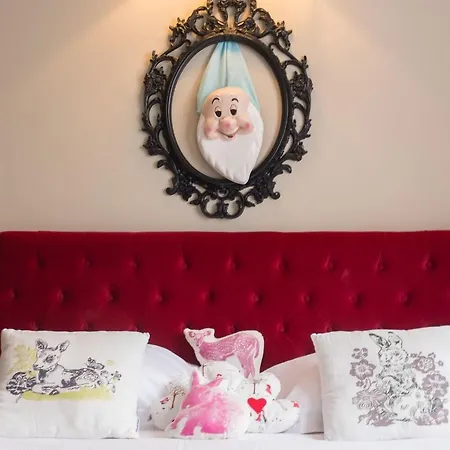 M Hotel